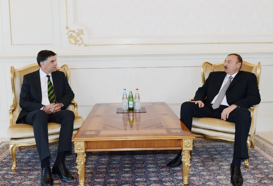 Prezident İlham Əliyev Bosniya və Herseqovinanın Azərbaycanda yeni təyin olunmuş səfirinin etimadnaməsini qəbul etmişdir