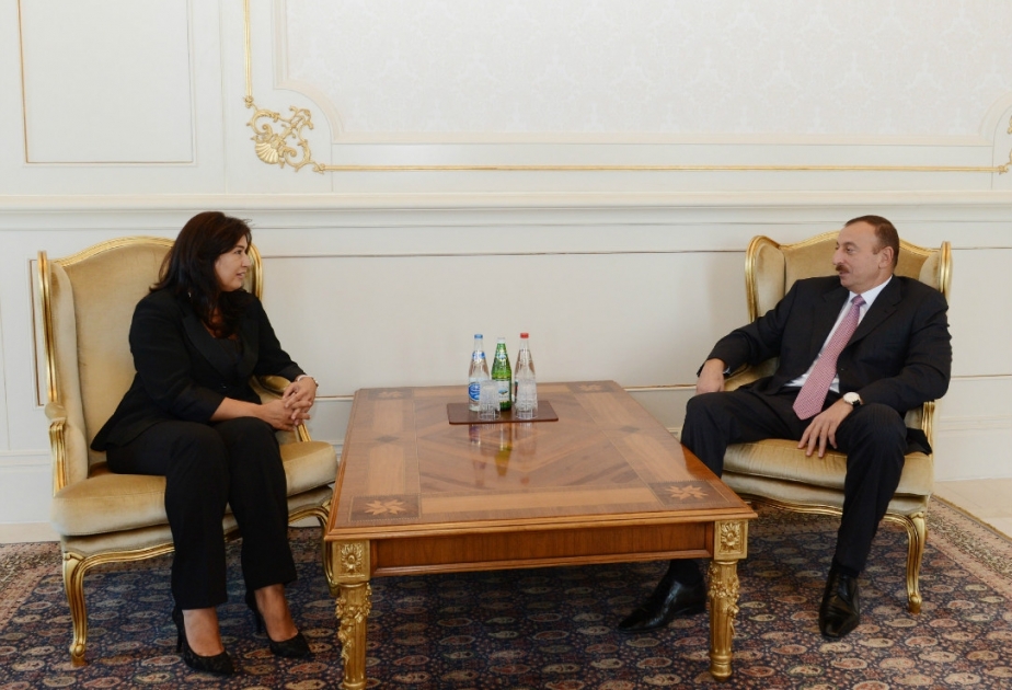 Prezident İlham Əliyev Bolqarıstanın Azərbaycanda yeni təyin olunmuş səfirinin etimadnaməsini qəbul etmişdir