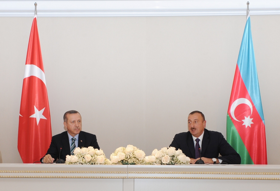 Birgə mətbuat konfransı