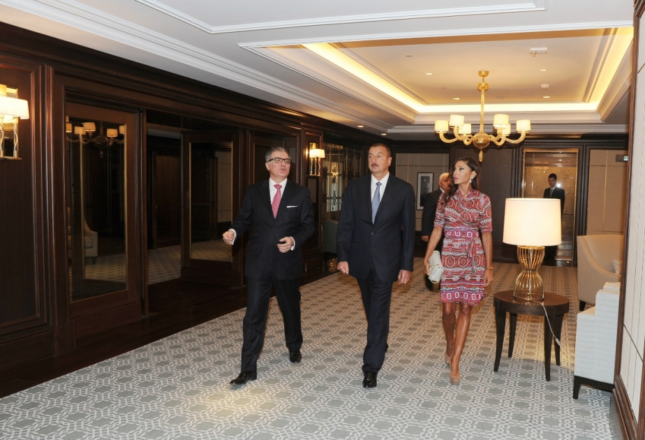 Bakıda beşulduzlu “Four Seasons Hotel Baku”nun açılışı olmuşdurAzərbaycan Prezidenti İlham Əliyev açılış mərasimində iştirak etmişdir