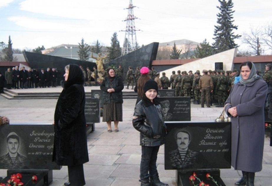 20 Yanvar faciəsi qurbanları Quba şəhərindəki Şəhidlər xiyabanında anılmışdır