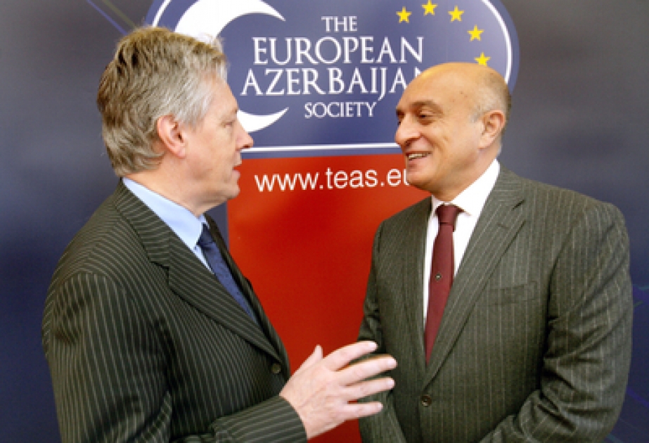 Les relations azerbaïdjano-nord-irlandaises ont fait l’objet des discussions