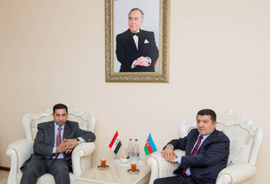 L’Azerbaïdjan attire l’attention des étrangers par son développement économique, sa stabilité politique et sa position géopolitique