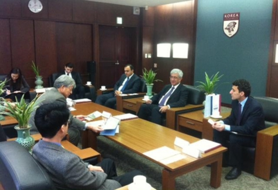Une délégation de l’Académie diplomatique d’Azerbaïdjan a été en visite en République de Corée et au Singapour