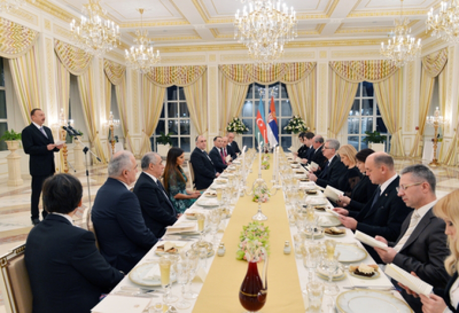 En l’honneur de l’hôte de marque