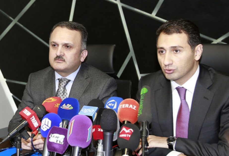 Un groupe de journalistes ont visité la SARL Azerkosmos