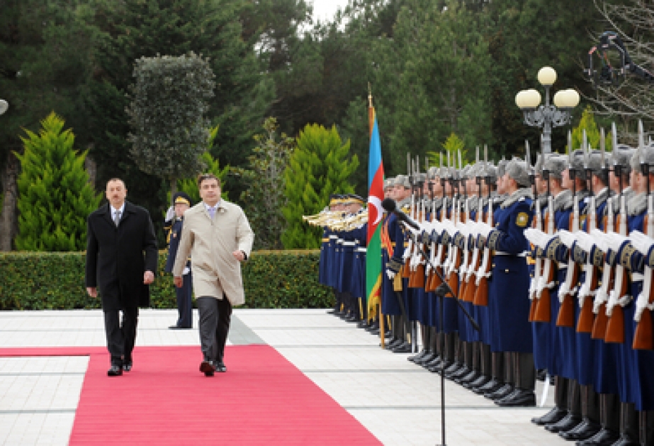 La cérémonie officielle d’accueil du président géorgien Mikhaïl Saakachvili