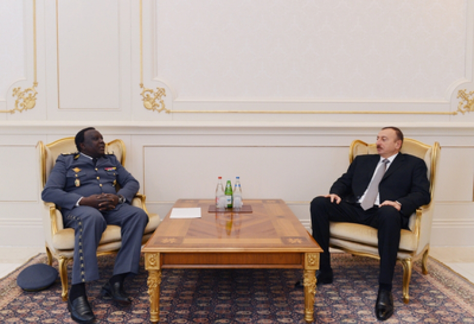 Le président Ilham Aliyev a reçu le président du Conseil international du sport militaire, ainsi que du Comité national olympique et sportif du Cameroun