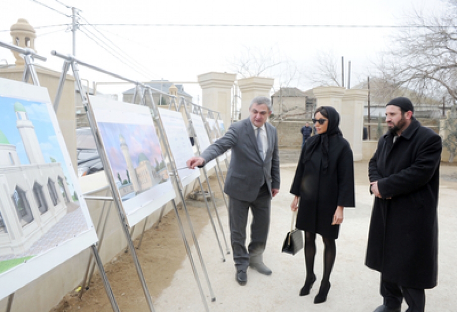 La première dame d’Azerbaïdjan, Mehriban Aliyeva a visité un certain nombre d’établissements dont la réparation et la reconstruction sont prévues dans l’arrondissement Khazar