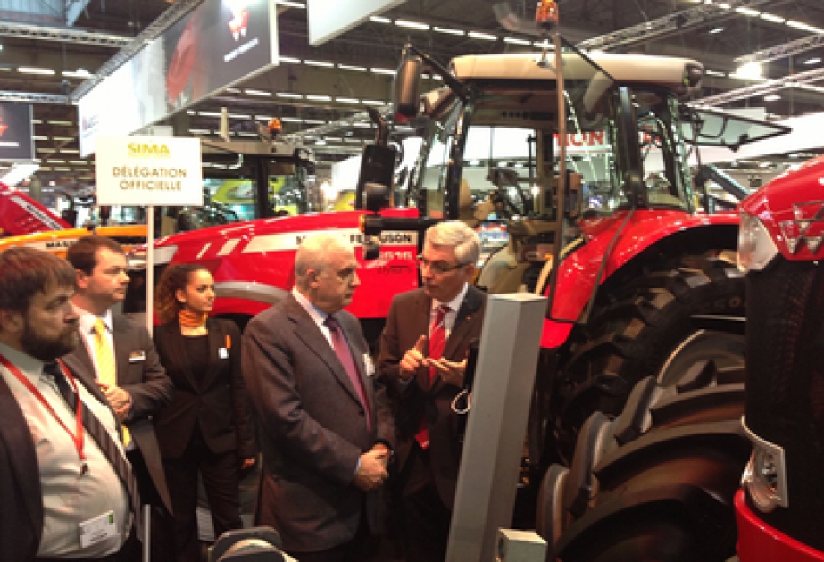 Les possibilités d’importation en Azerbaïdjan des animaux originaires de la région de Charolles en Bourgogne, voués principalement à la production de viande ont été discutées