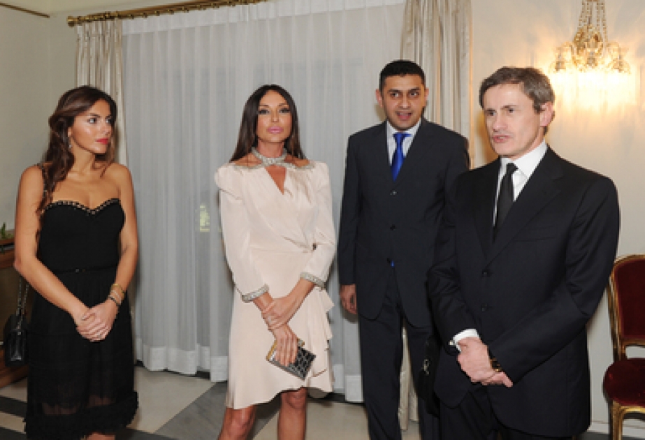 La première d’une nouvelle mise en scène de l’opéra «I due Foscari» de Giuseppe Verdi au Théâtre de l’Opéra de RomeMme Mehriban Aliyeva, première dame d’Azerbaïdjan a assisté à la première de cet opéra