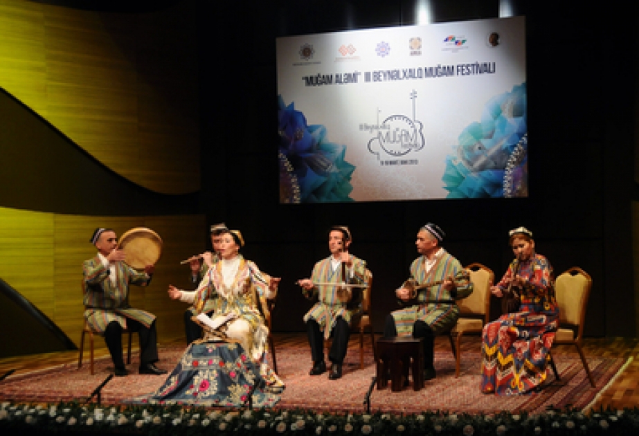 Concert des musiciens ouzbeks dans le cadre du Festival international du Mougham