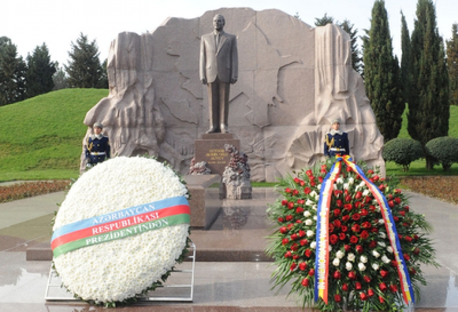 Visite à l’Allée d’honneur et l’Allée des Patriotes