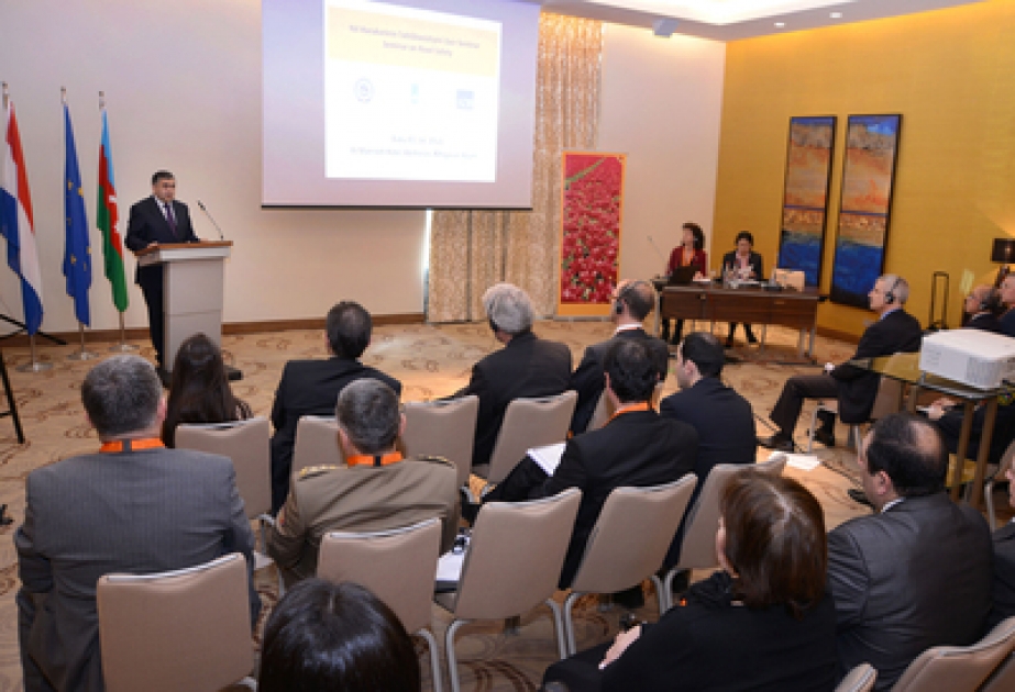 В Баку состоялся семинар по вопросам дорожной безопасности