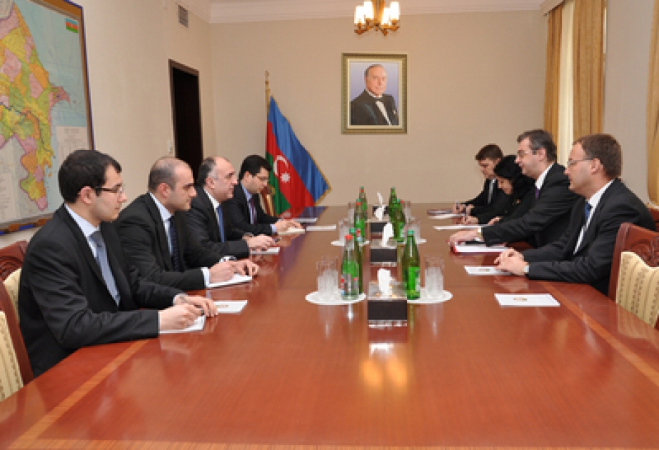 Les perspectives de développement de la coopération azerbaïdjano-roumaine ont été discutées