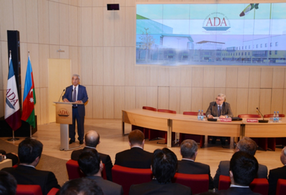 Le recteur du MGIMO Anatoli Torkounov reçoit le titre du Docteur Honoris Causa de l’Académie Diplomatique d’Azerbaïdjan