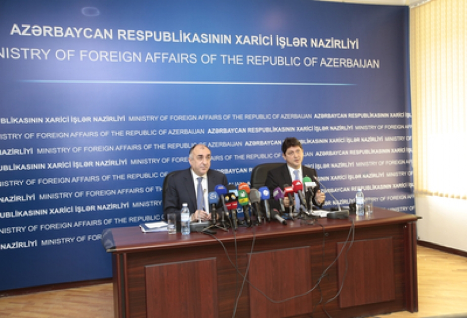 Les relations azerbaïdjano-roumaines ont été examinées au Ministère des Affaires étrangères