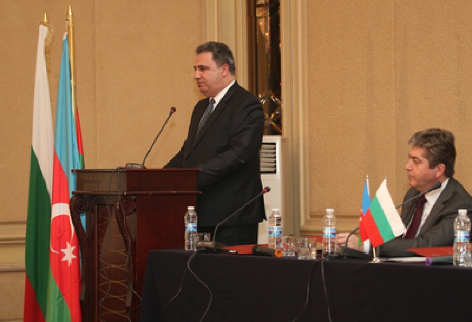 Une conférence consacrée au 90e anniversaire du leader national Heydar Aliyev en Bulgarie