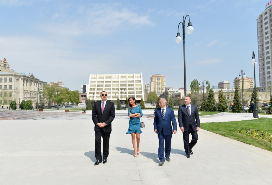 Prezident İlham Əliyev paytaxtın Füzuli və Mirzağa Əliyev küçələrinin arasında yaradılan yeni istirahət kompleksində tikinti işlərinin gedişi ilə tanış olmuşdur VIDEO