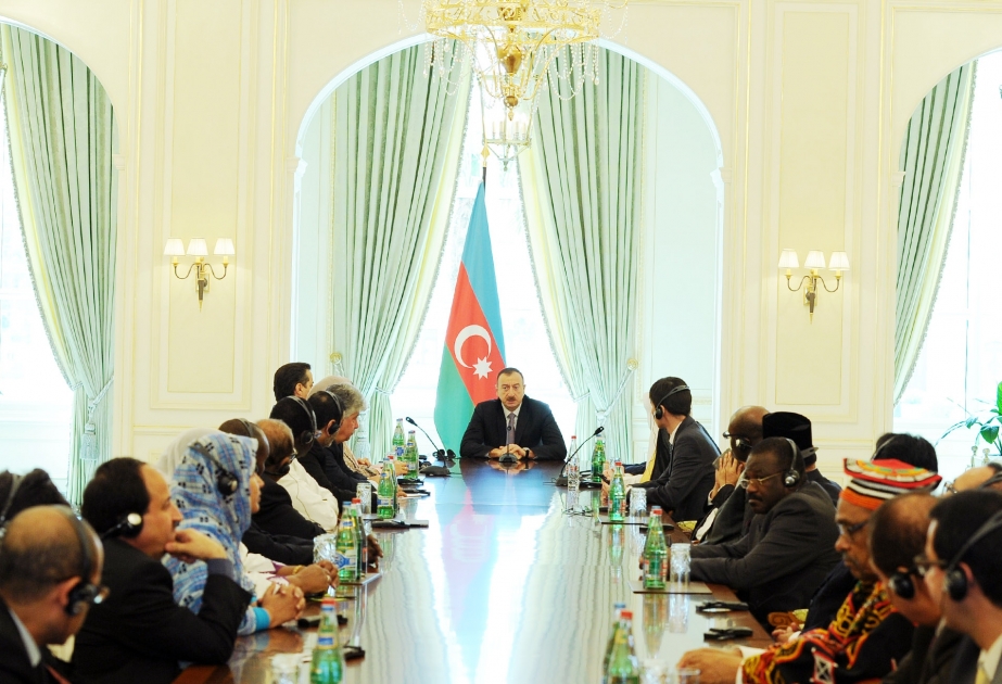 Azərbaycan Prezidenti İlham Əliyev İslam Əməkdaşlıq Təşkilatı əmək nazirlərinin Bakıda keçirilən konfransının iştirakçılarını qəbul etmişdir VIDEO