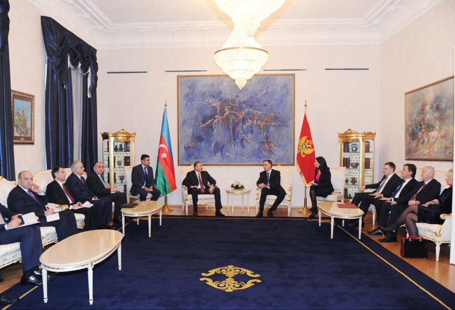 Geniş tərkibdə görüş