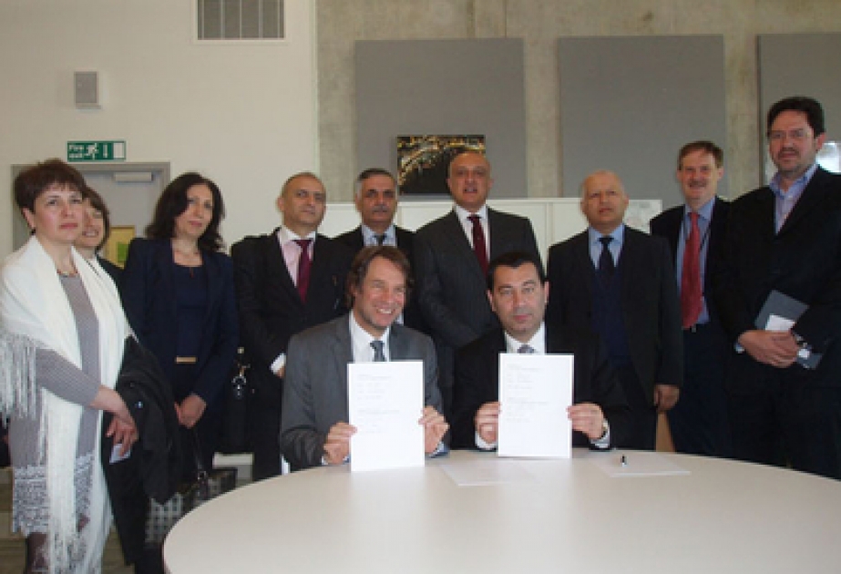 Signature d’un mémorandum de compréhension entre l’Université britannique et l’Université des Langues d’Azerbaïdjan