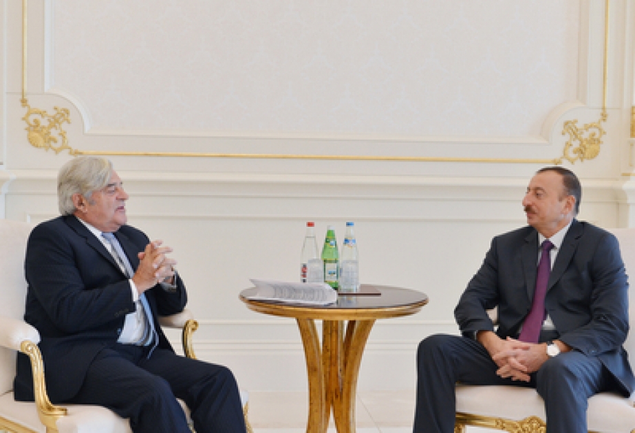Le président azerbaïdjanais Ilham Aliyev a reçu l’ancien président uruguayen VIDEO