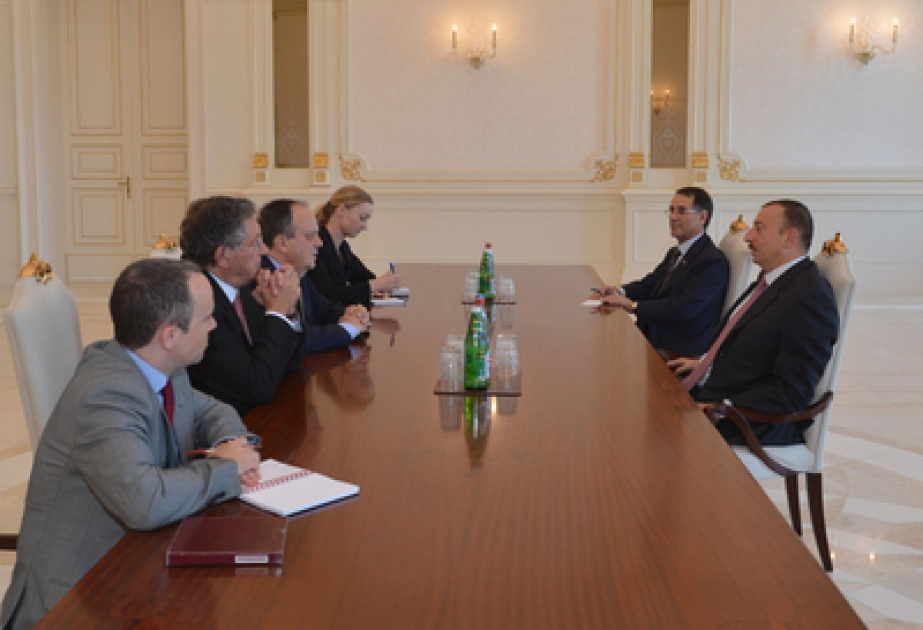 Le président Ilham Aliyev a reçu la délégation dirigée par le représentant spécial de l'Assemblée parlementaire de l'OSCE pour le Caucase VIDEO