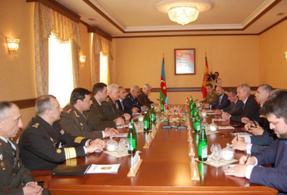 Les questions de la coopération militaire entre l’Azerbaïdjan et l’Espagne ont fait l’objet des discussions