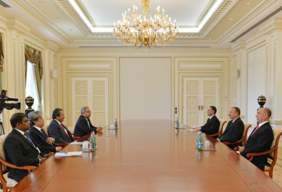 Le président azerbaïdjanais Ilham Aliyev a reçu le ministre des affaires étrangères de la Malaisie VİDEO