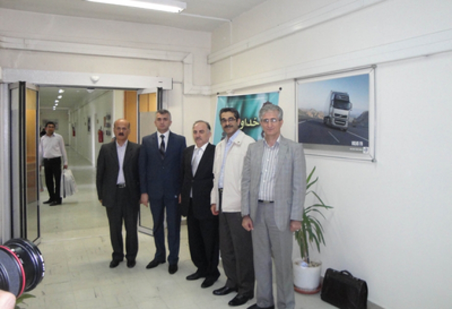 Azerbaijani ambassador to Iran visits Saipa Diesel Car Company