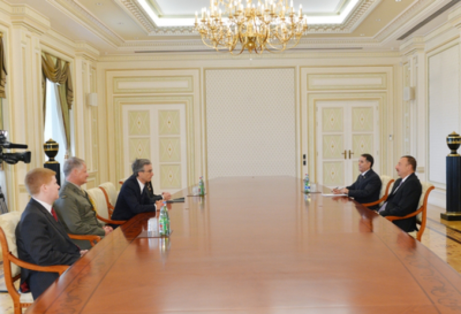 Le président azerbaïdjanais Ilham Aliyev a reçu le ministre britannique des stratégies de sécurité internationale VİDEO