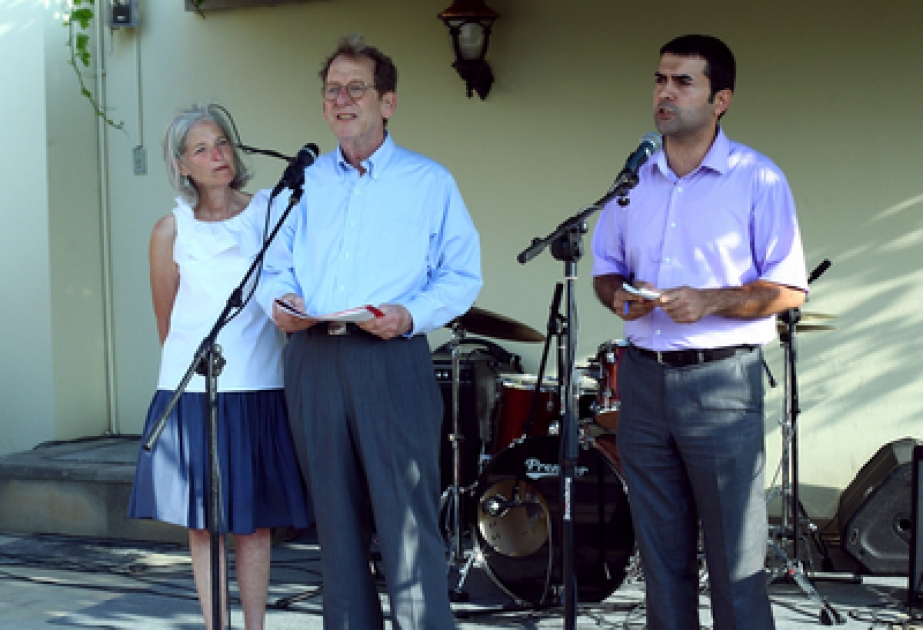US Embassy hosts reception for alumni of international exchange programs