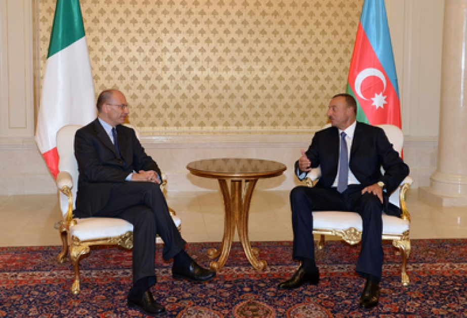 Zwischen Aserbaidschans Präsident Ilham Aliyev und Präsident des italienischen Ministerrats Enrico Letta ein Treffen unter vier Augen stattgefunden VİDEO