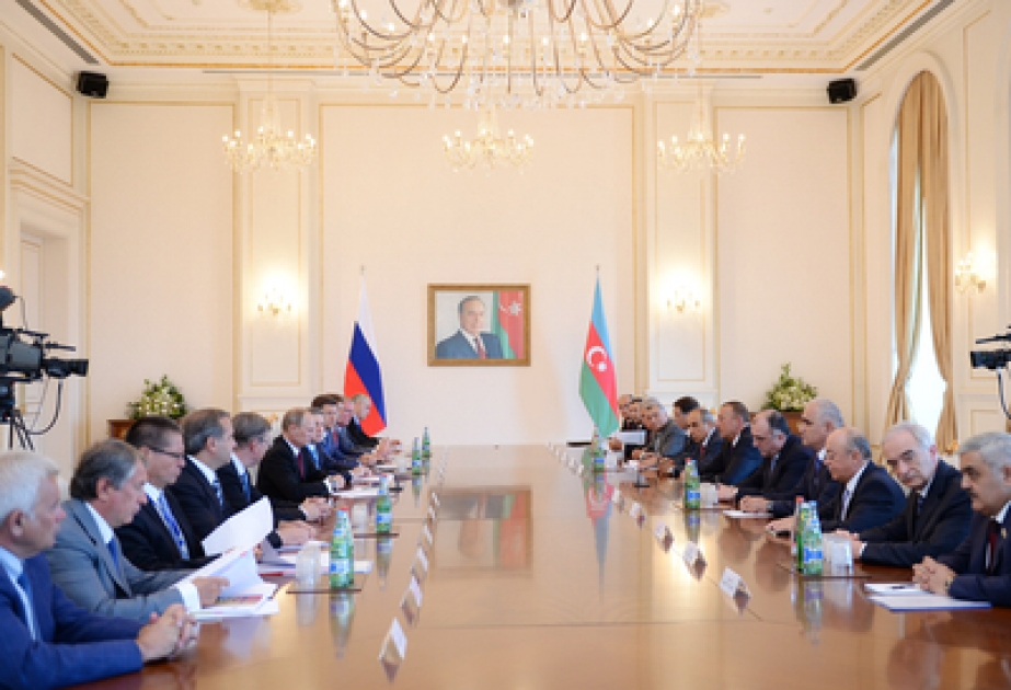 Azerbaijani and Russian presidents have expanded meeting VİDEO