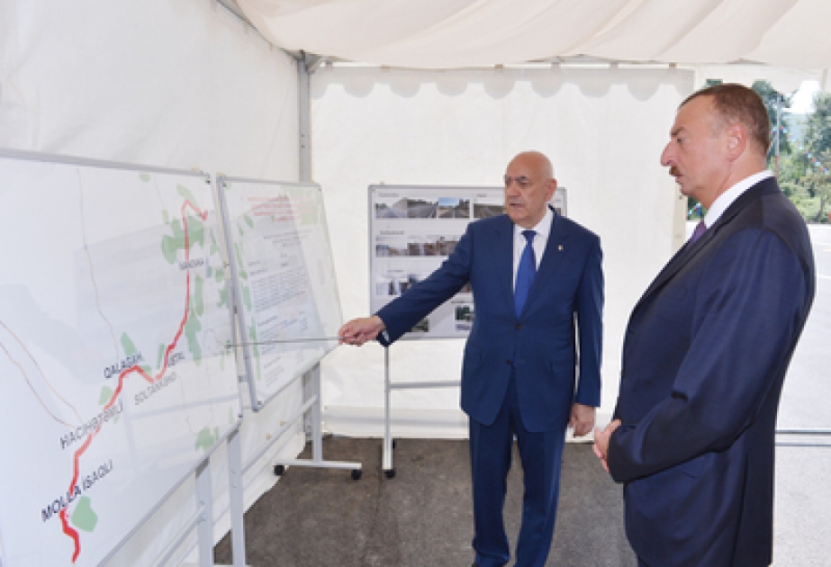 Im Rayon Ismailli die Eröffnungsfeier der Autostraße Iwanovka-Hajihetemli-Mollaisalli stattgefunden VİDEO
