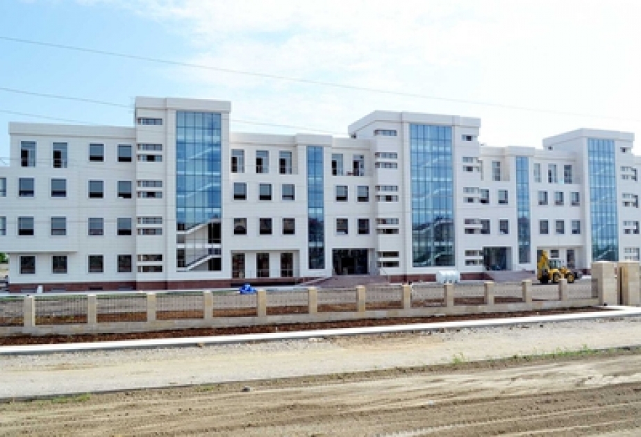 Yevlaxda 180 çarpayılıq xəstəxana binasının tikintisi başa çatmışdır