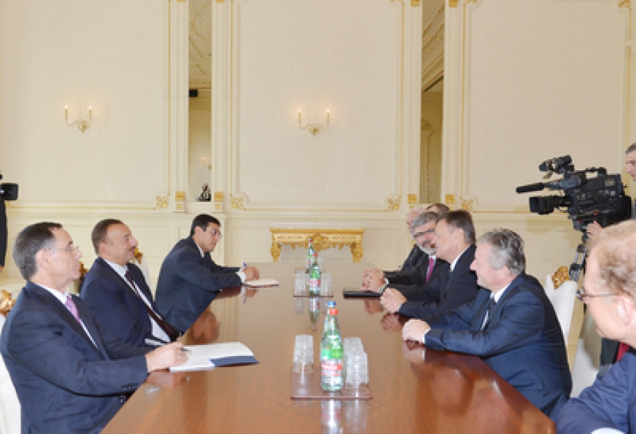 Aserbaidschans Präsident Ilham Aliyev eine slowenische Delegation unter der Leitung des Bürgermeisters von Ljubljana empfangen VİDEO