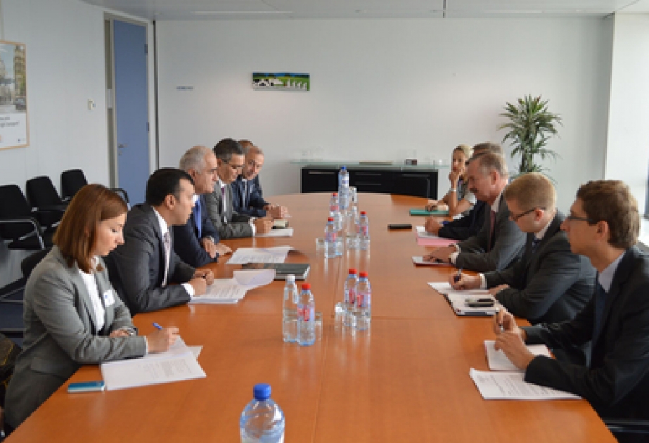 La délégation azerbaïdjanaise en visite à Bruxelles