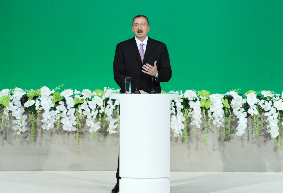 28 May – Respublika Günü münasibətilə rəsmi qəbulPrezident İlham Əliyev rəsmi qəbulda iştirak etmişdirVIDEO