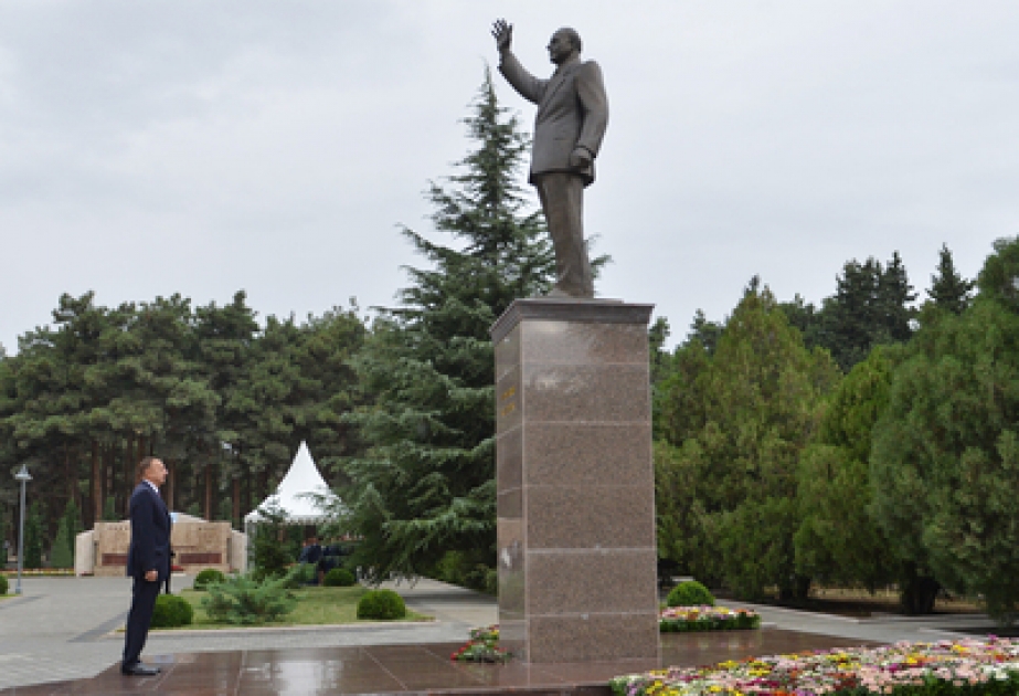 President Ilham Aliyev arrives in Naftalan District VİDEO