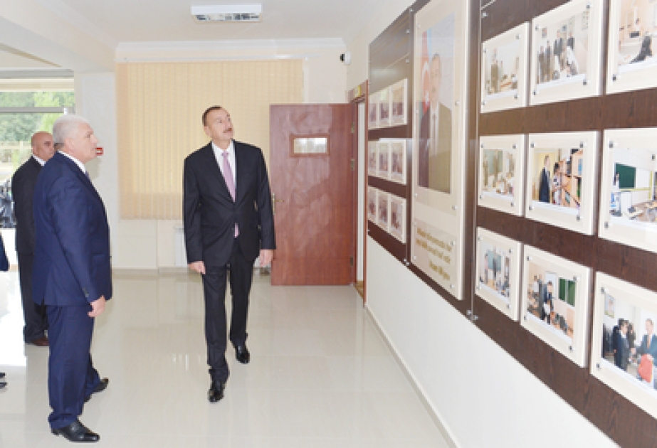 Le président azerbaïdjanais Ilham Aliyev a visité les écoles secondaires №249 et 138 dans l’arrondissementde Khataï pour constater les améliorations après les travaux de reconstruction et d’entretien VİDEO