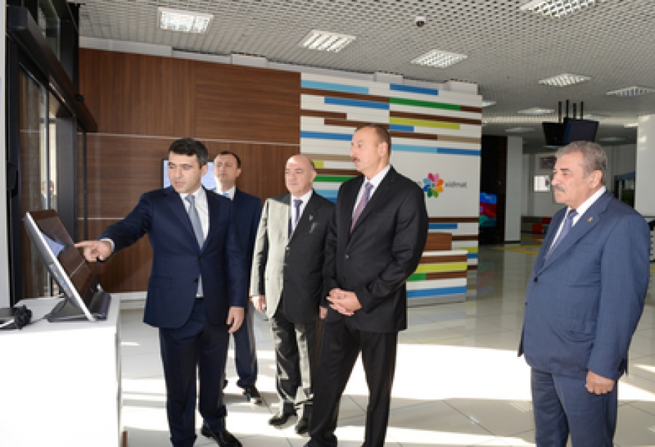 Vətəndaşlara Xidmət və Sosial İnnovasiyalar üzrə Dövlət Agentliyinin 3 saylı Bakı “ASAN xidmət” mərkəzi açılmışdırAzərbaycan Prezidenti İlham Əliyev açılışda iştirak etmişdir VİDEO