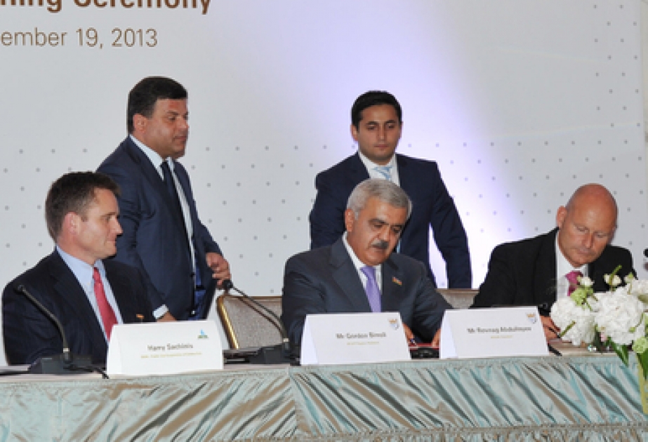 Bakou a accueilli la cérémonie de signature des contrats sur l’achat du gaz Shah Deniz à l’Europe
