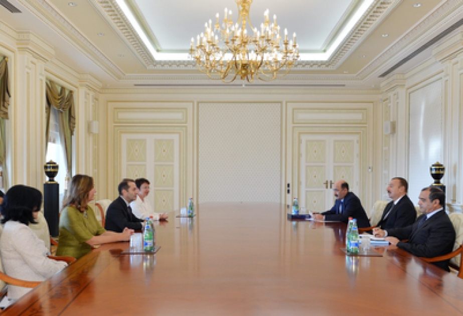 Президент Азербайджанской Республики Ильхам Алиев принял президента Конференции европейских национальных библиотек и вице-президента Ассамблеи евразийских библиотек        VİDEO