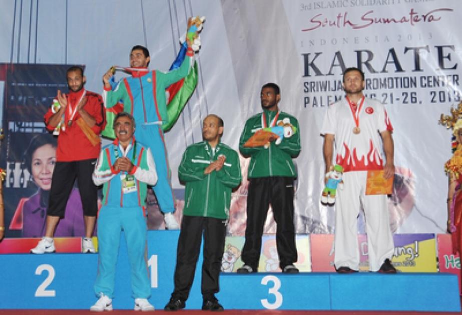 Le karateka azerbaïdjanais a remporté la médaille d’or aux 3e Jeux de la solidarité islamique[ Renouvelé]