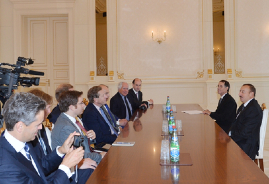 Azerbaijani President receives British Prime Minister`s Trade Envoy VİDEO