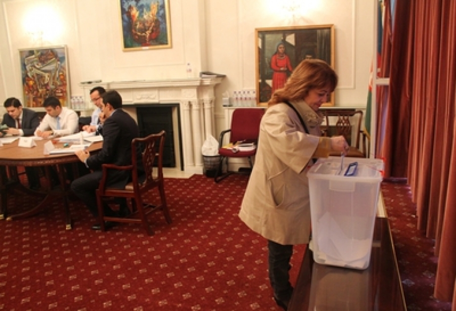 Polling station opens in Azerbaijan`s Embassy in London