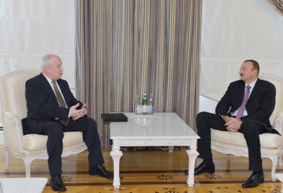 الرئيس إلهام علييف يلتقي رئيس بعثة المراقبة لرابطة الدول المستقلة والوفد المرافق له