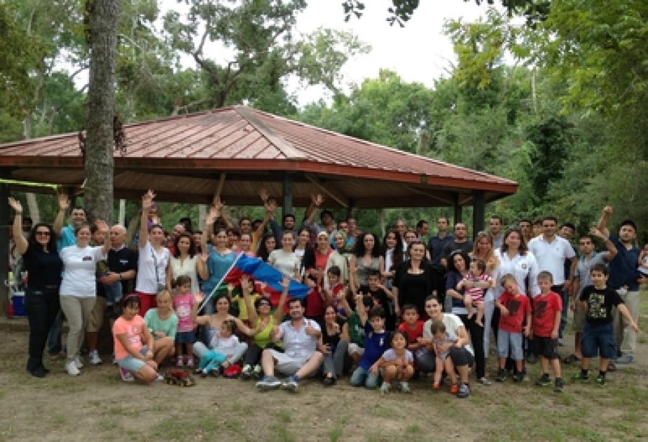 Azerbaijani community of Houston celebrates Independence Day of Azerbaijan